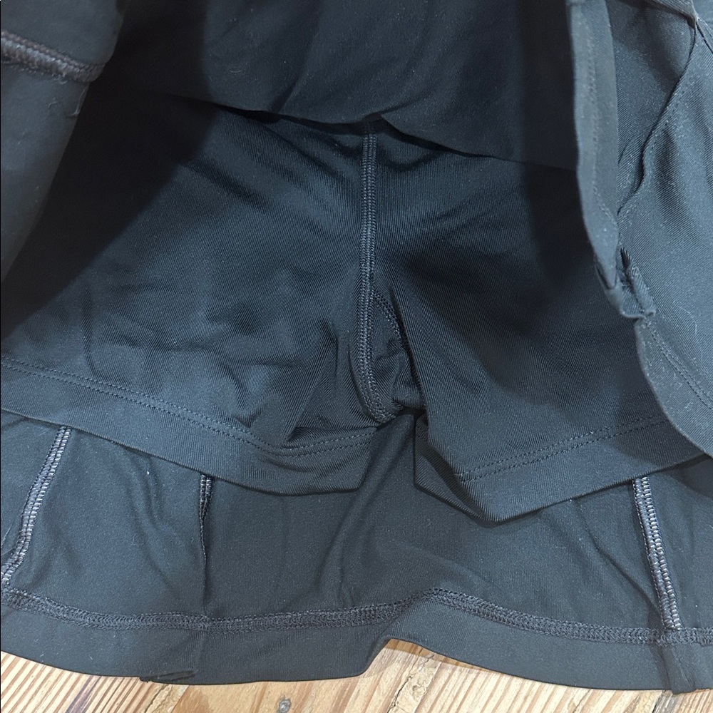 Nike Women's Mini Skirt in Black - Picture 4 of 4